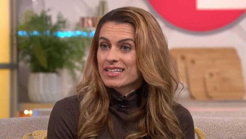 who is karen carney partner: Relationship Status, Rumors & Private Life who is karen carney partner